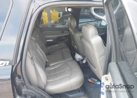 2002 Chevrolet Tahoe Z71 z USA, uszkodzony, nr VIN 1GNEK13Z62R212827